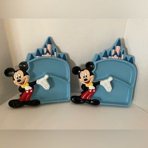 Lot 2 Vintage Disneyland Park Divided Childs Plate Tray Mickey Mouse Castle Set
